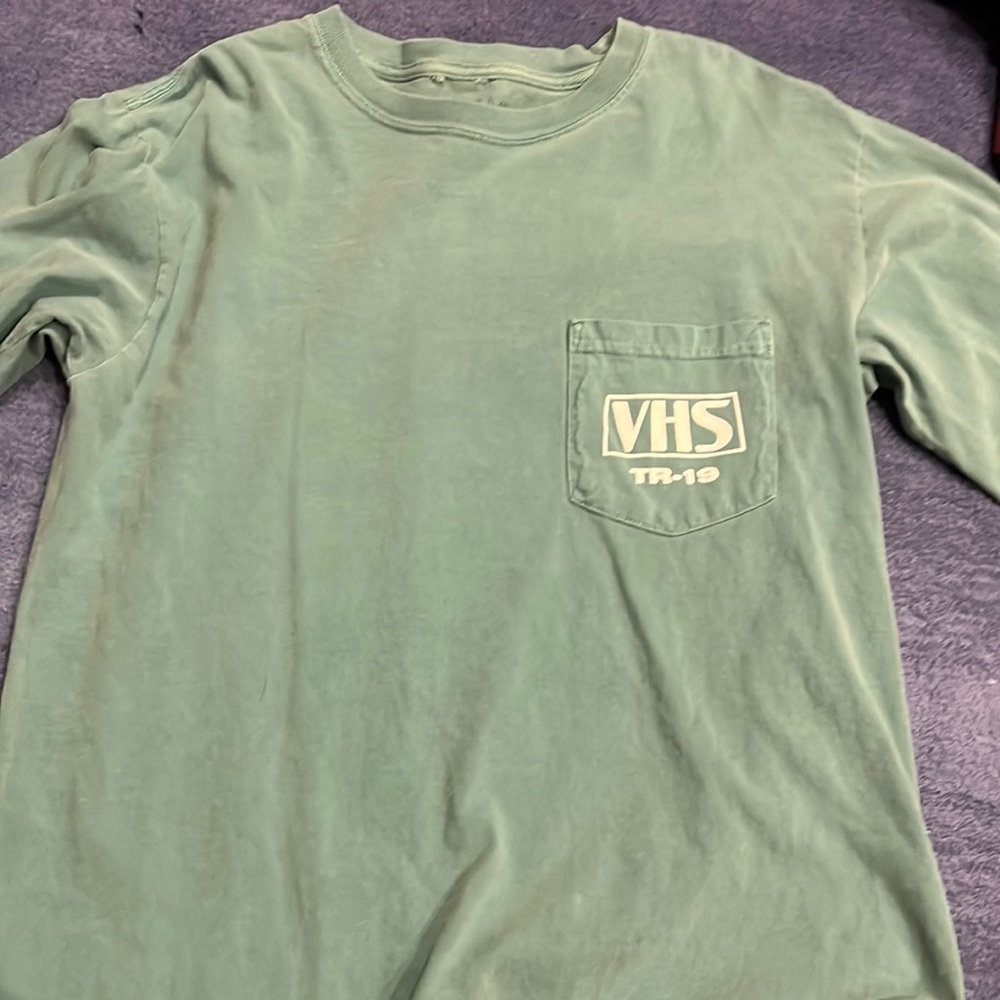 Thomas Rhett concert long sleeve shirt.